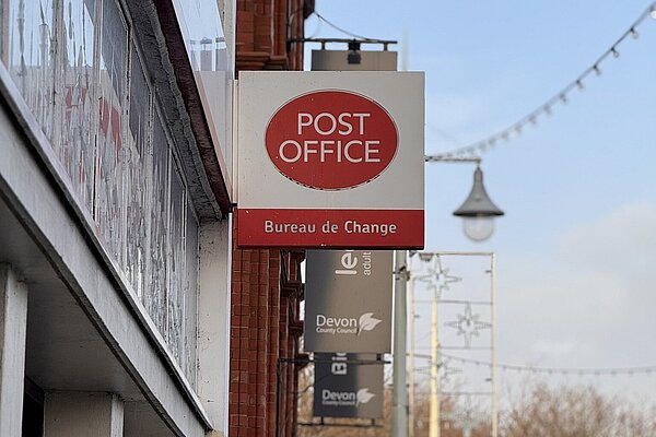 Bideford Post office