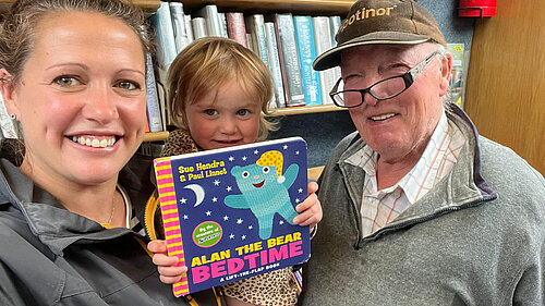Cheryl Cottle-Hunkin & Sir Michael Morpurgo